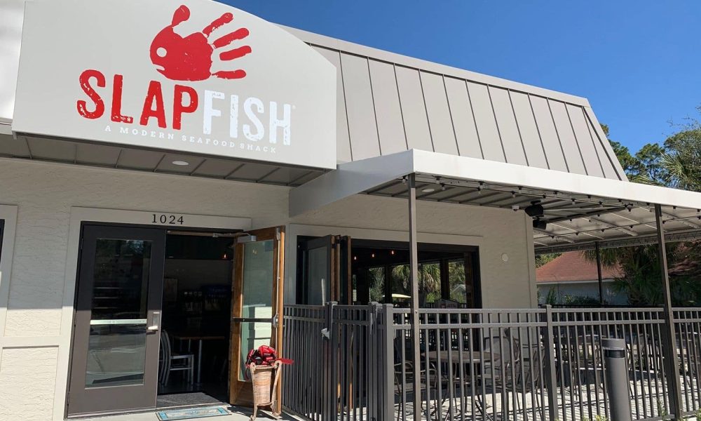 Slapfish Exterior sign and patio